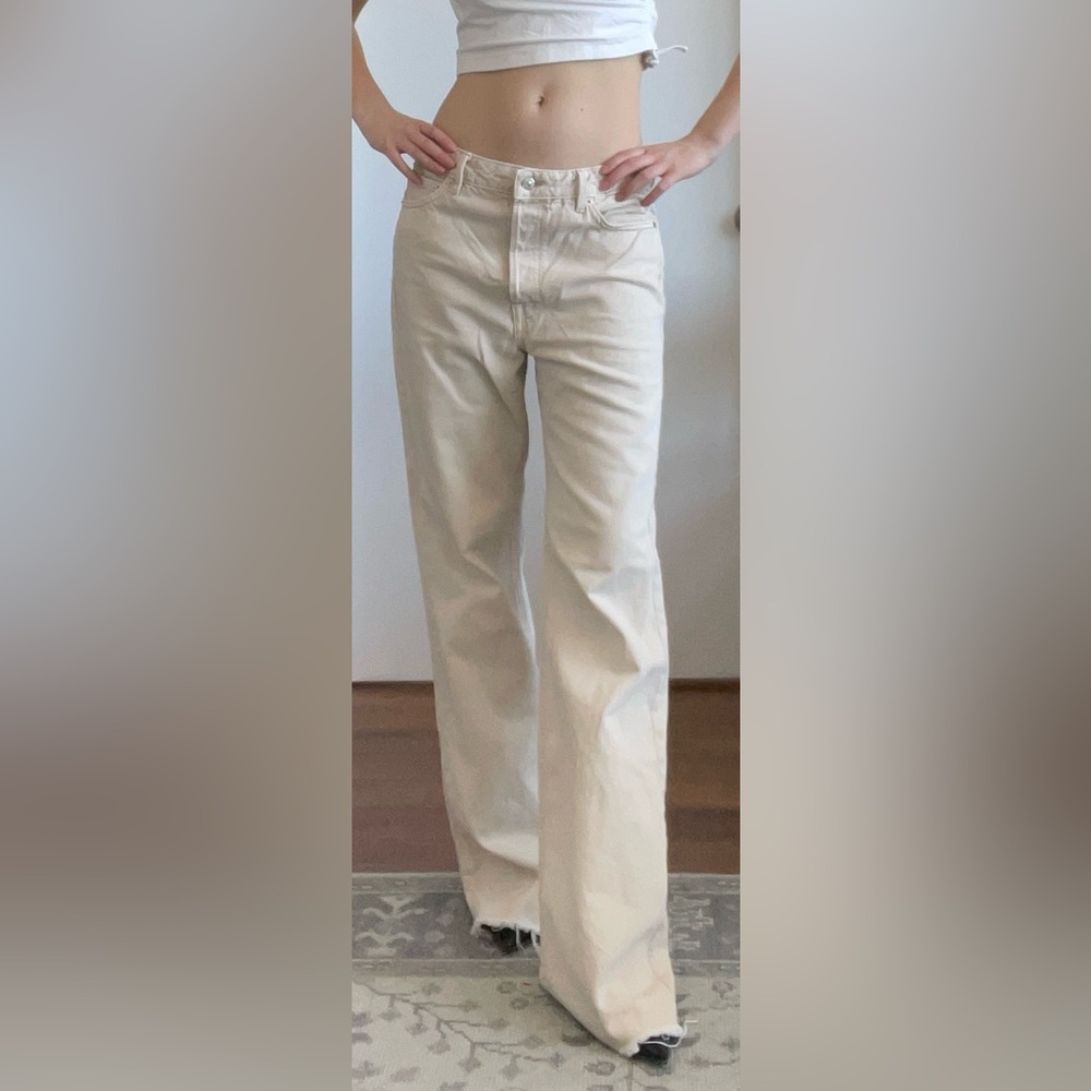 Mango Jeans. Light tan color. Size: 8.